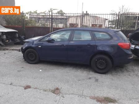 Опел астра 2014 opel astra J 1.6 дизел 110к.с навигация
