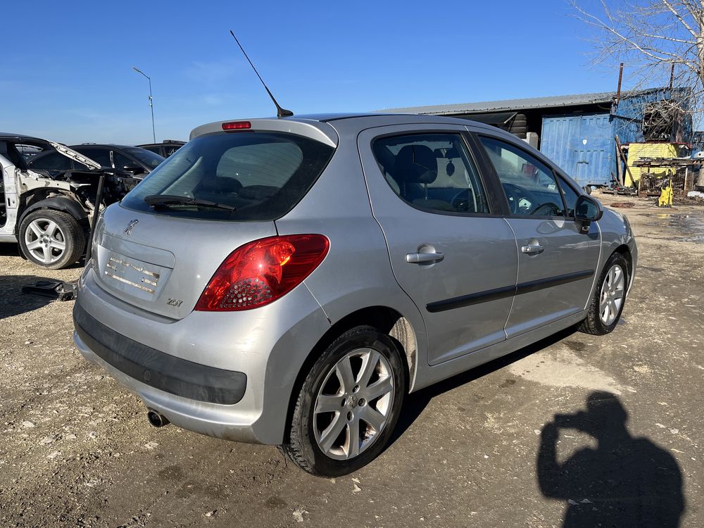 Peugeot 207 1.6HDI 110кс на части