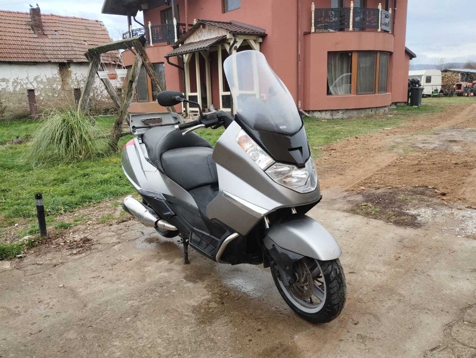 Vând scooter APRILIA ATLANTIC 500