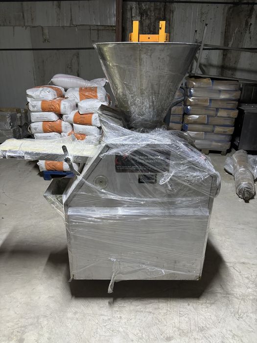 Kestart maşina pentru cuptor