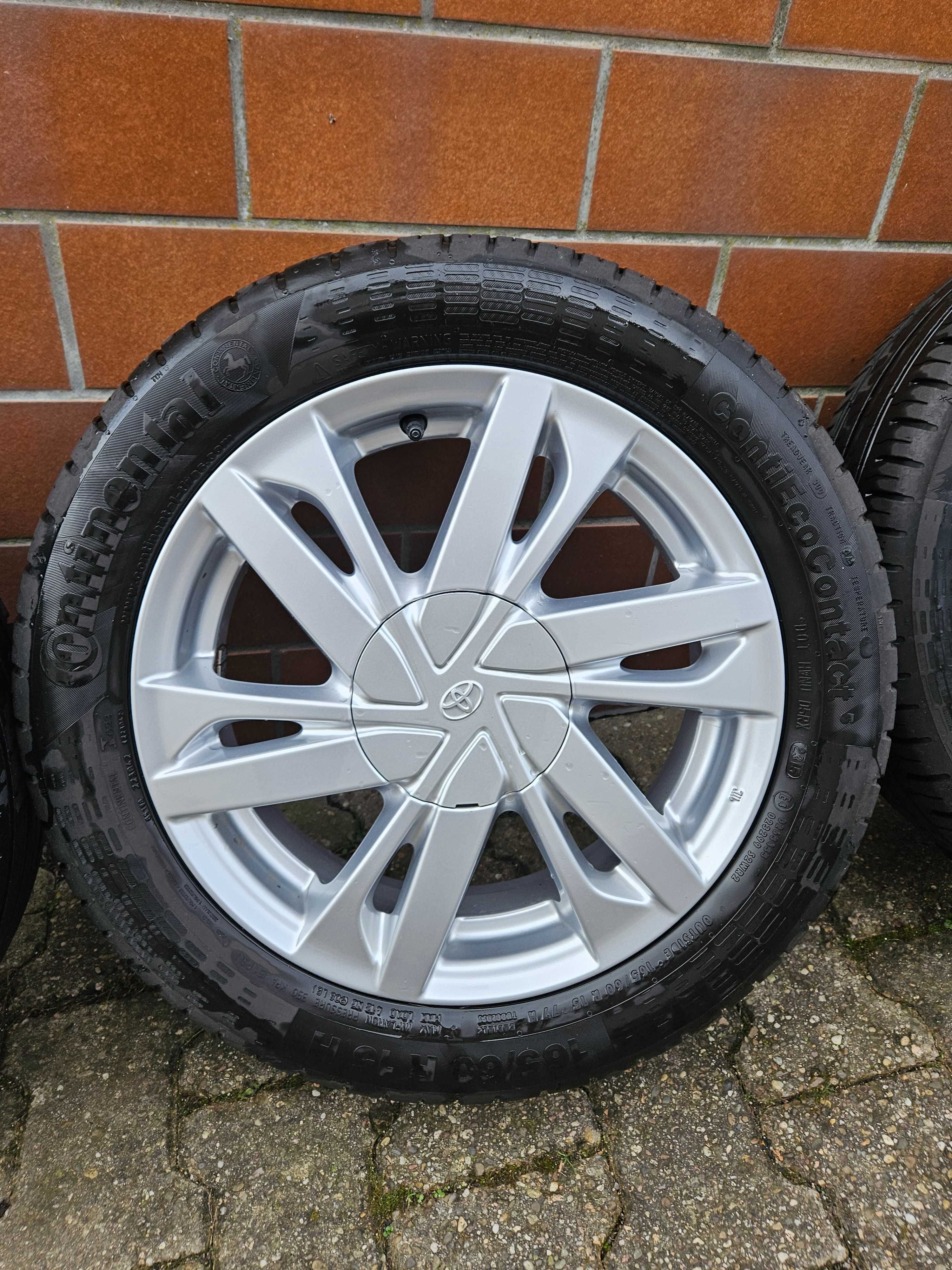 Оригинални лети джанти 15" Toyota Aygo