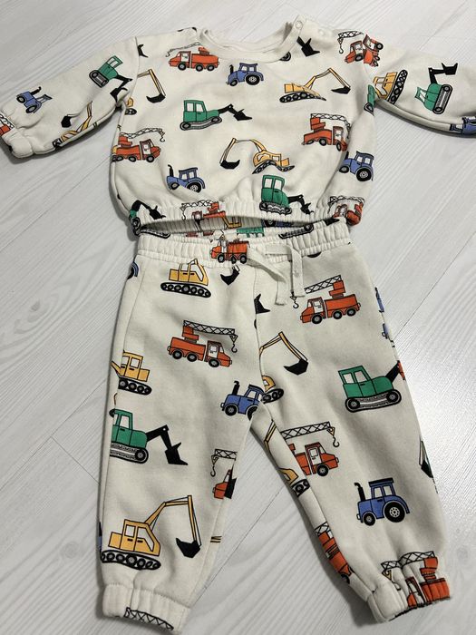 Lot trening, pantaloni sport si blugi marimea  6/9 luni(74)