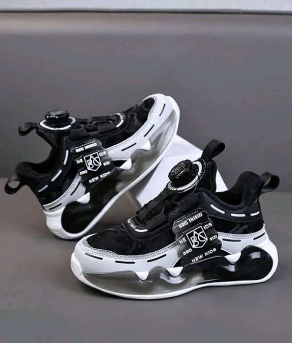 Детски маратонки момиче