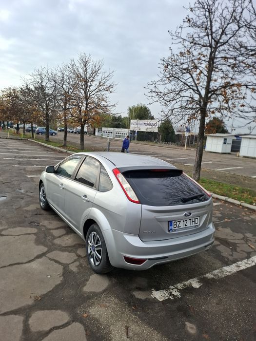 Ford Focus//Motor 1.6 Benzină +G.P.L OMOLOGAT//An 2010