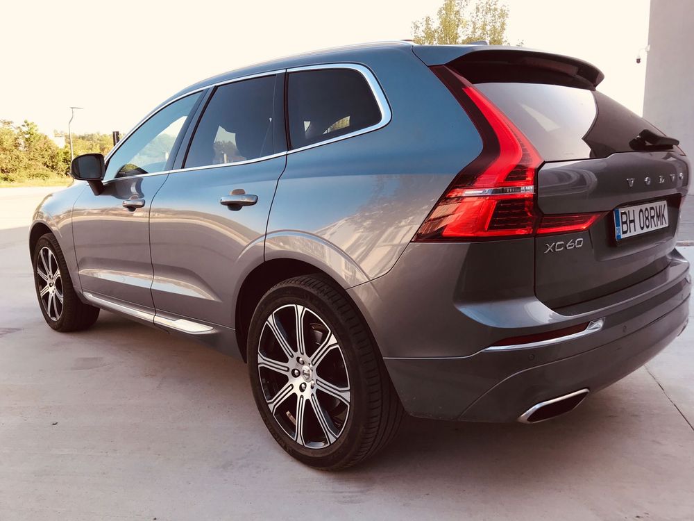 Volvo XC60 Inscription , mild hybrid , an 2020 , 235 cp