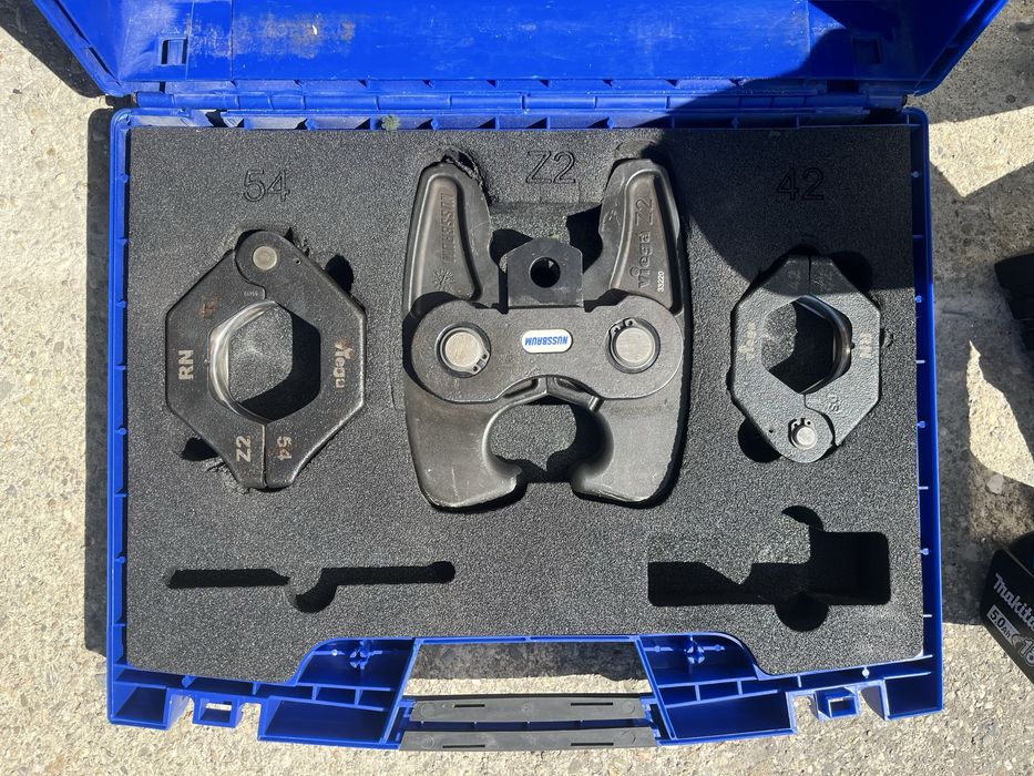 Presa de sertizat Uponor UP110 + bacuri Viega 42 54 Klauke Makita 18v