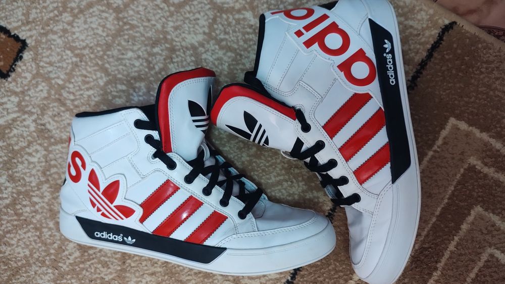 Adidași Adidas G66686, mărimea 43⅓ -orginali