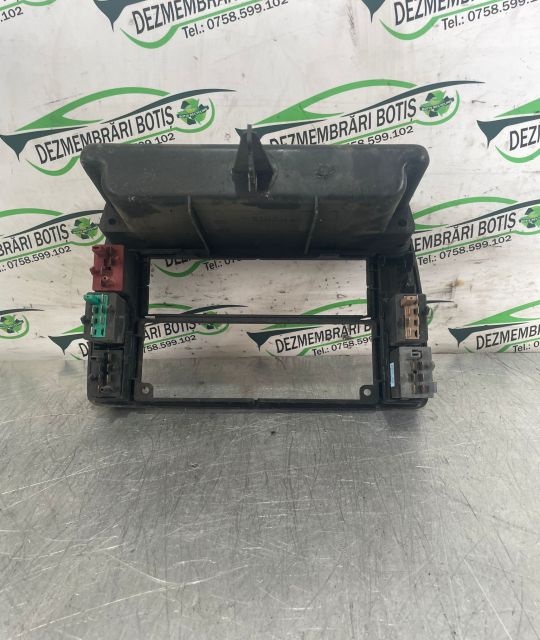 Consola centrala Volkswagen VW Passat B5.5 (facelift)