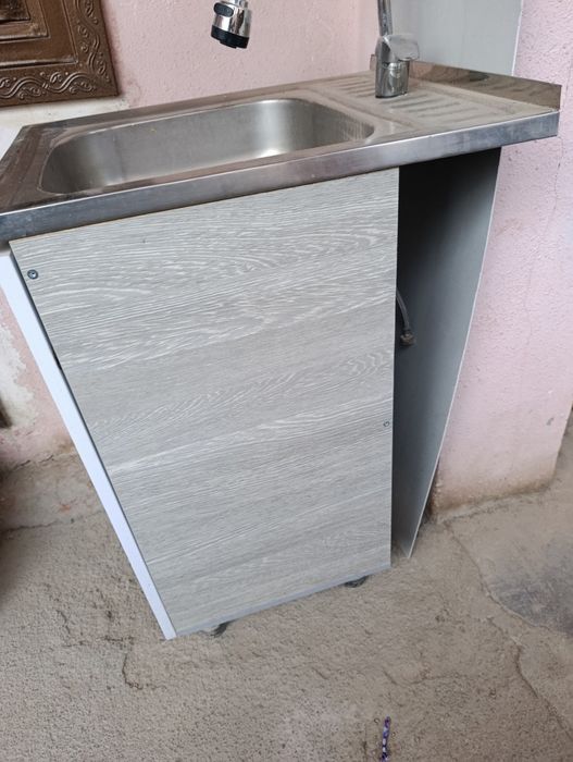 Мойка сотилади янги.