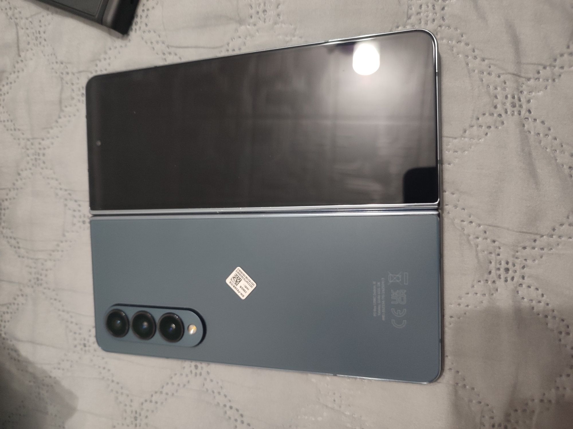 Samsung galaxy Z fold 4