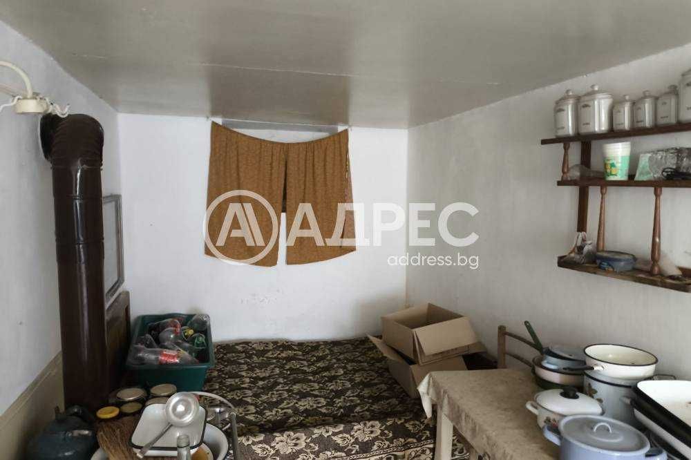 Само от "Адрес"! Продава се къща в с. Пороище