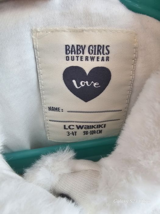 Lc waikiki якета размер 3-4г.