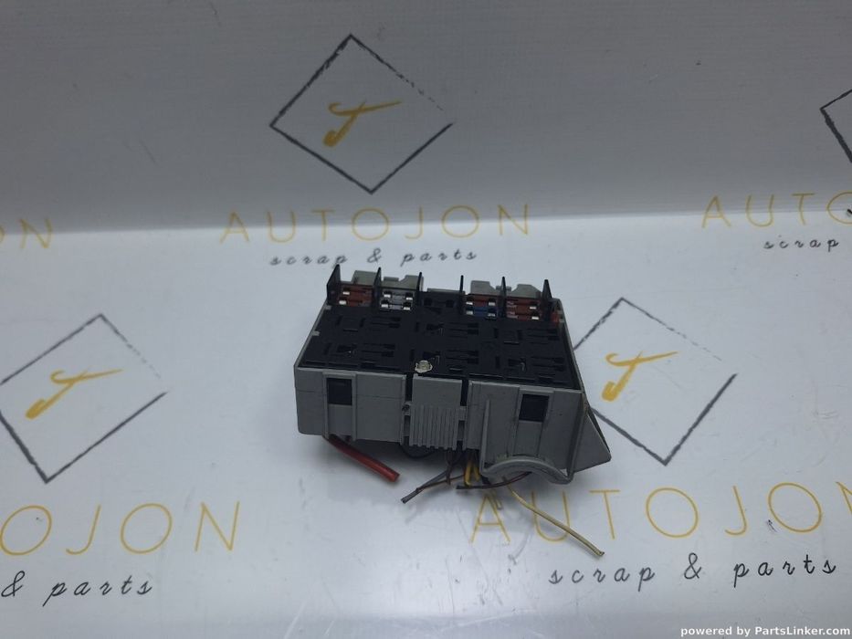 Panou relee OPEL CORSA C (F08, F68, X01) [ 2000 - 2009 ] 1.2 (Z 12 XE) 55KW|75HP OEM 09115141