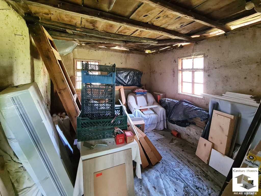 116180 Частично ремонтирана къща в с. Пчелище,  В. Търново
