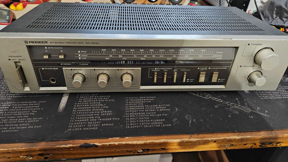 pioneer stereo receiver sx-303L - defect