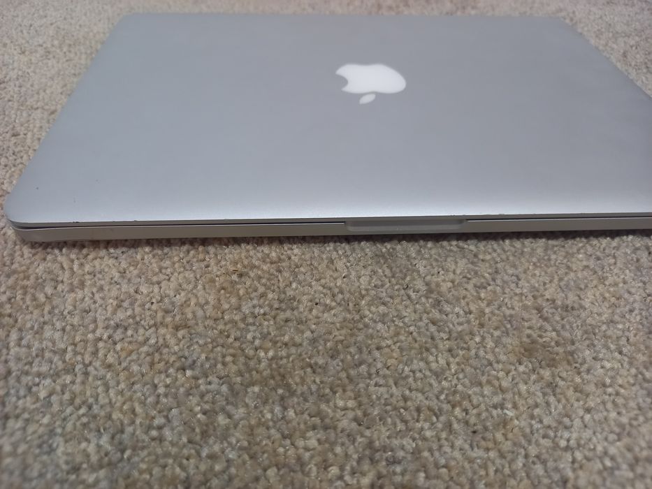 MacBook Pro Retina 13 inci late 2012,i5, Ram 8gb