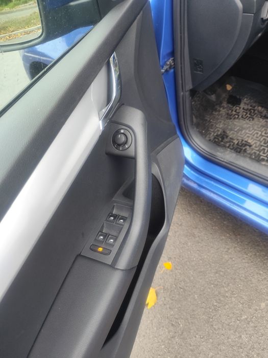 Шкода Октавия 1,6tdi 105kc.2013г.