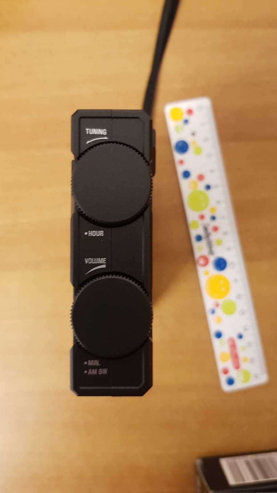 Vand un Tecsun 330 pl