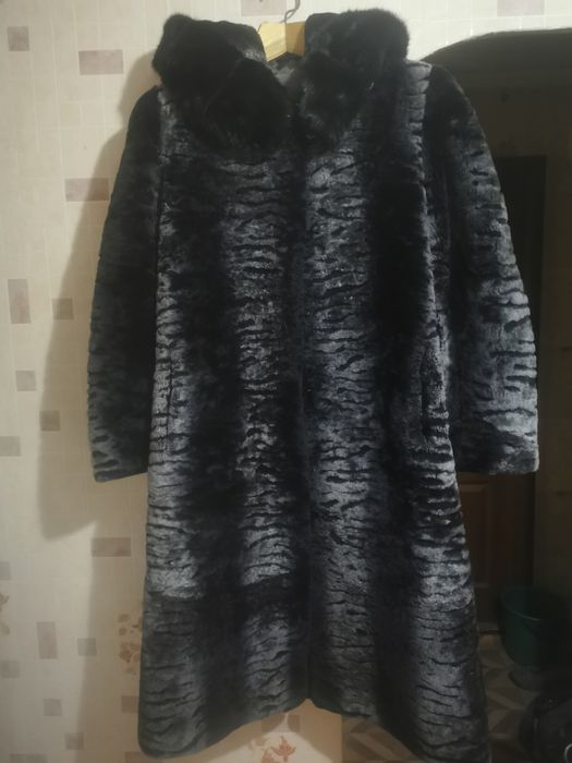 Шуба стриженная овечка, капюшен соболь