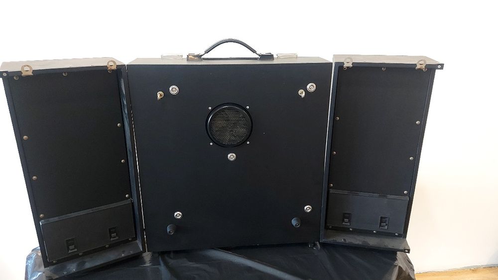 Магнетофон с колони