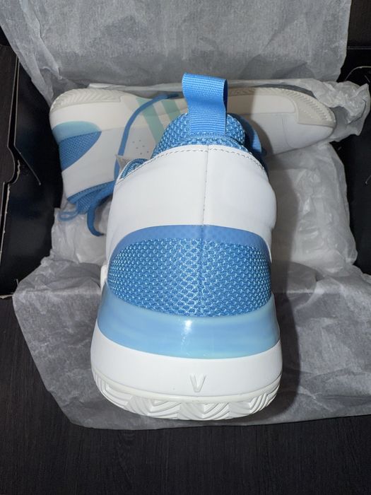 Баскетболни обувки Adidas D.O.N. # 5 "Crystal White" - размер 48 2/3