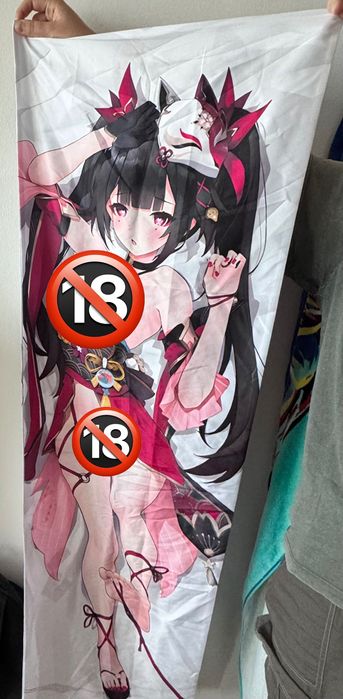 Body pillow - аниме 18+