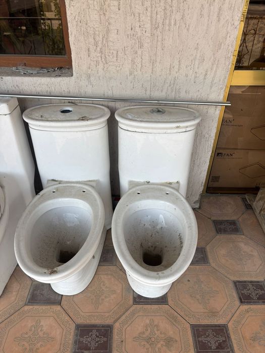 Унитаз продаётся срочно