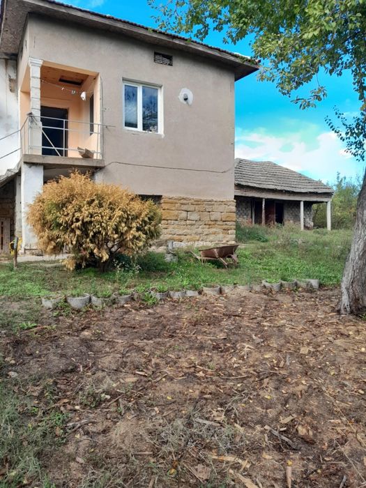 Продава се Къща в с. Бели извор, Област Враца - 65 кв.м за 471 €/кв.м - Снимка #1