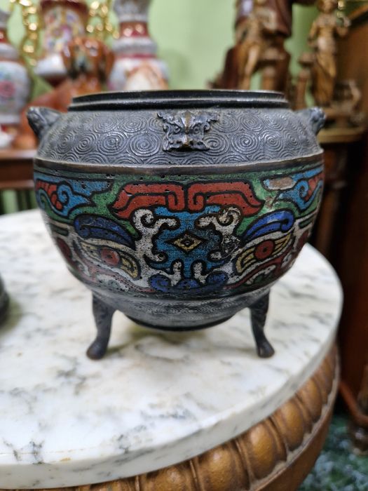 Стара рядка антикварна колекционерска японска бензинова кадилница