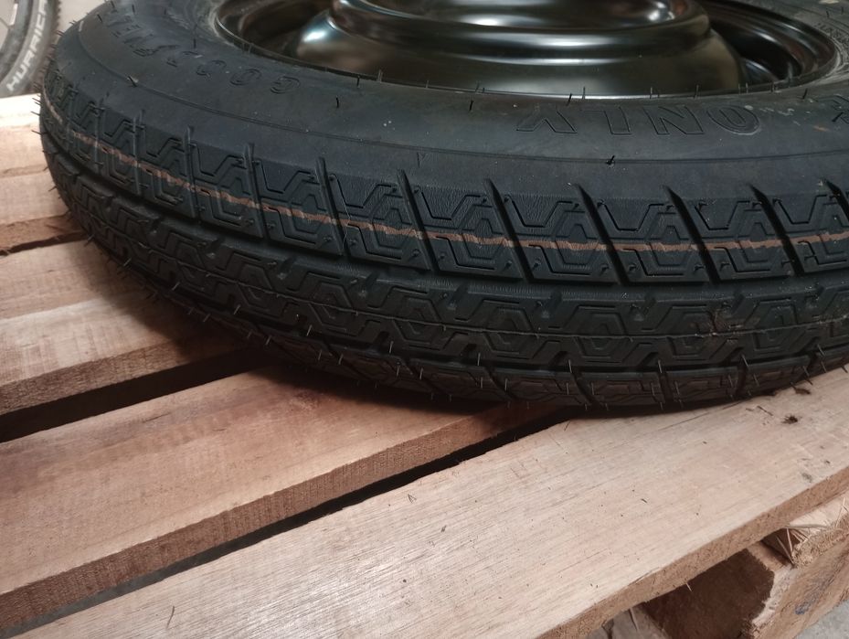 Roata de rezerva cu anvelopa GoodYear T145/90 D16, DOT 1623