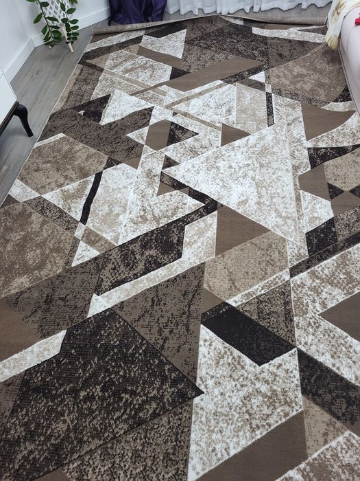 Продам палас, новый. Состав:Синтетика 100%, размер: 2-4