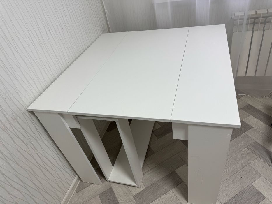 Продается раздвижной стол