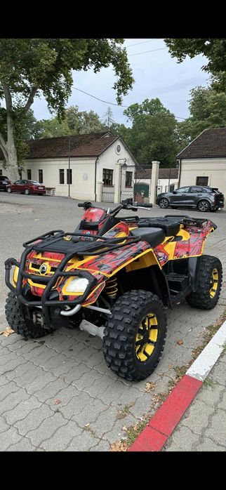 Vând Can Am Outlander 800