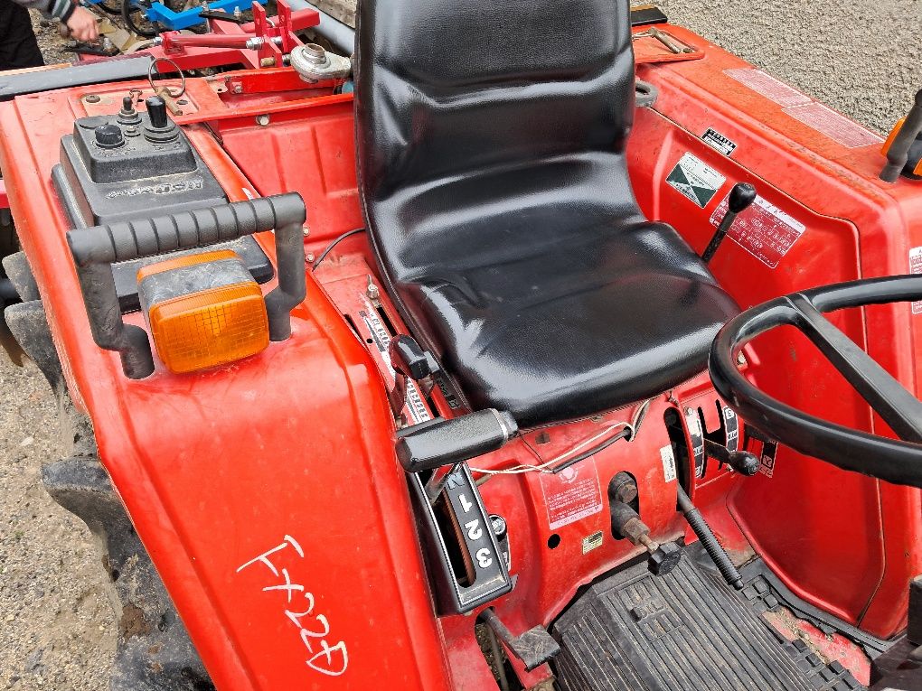 Трактор YANMAR 22 к.с