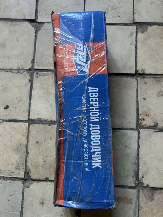 Доводчик для дверей