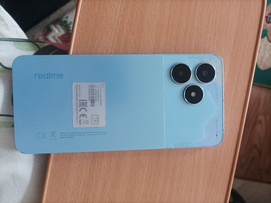 Продам смартфон     ..