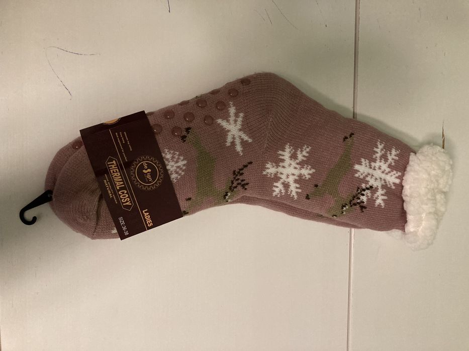 Дамски чорапи с коледен мотив