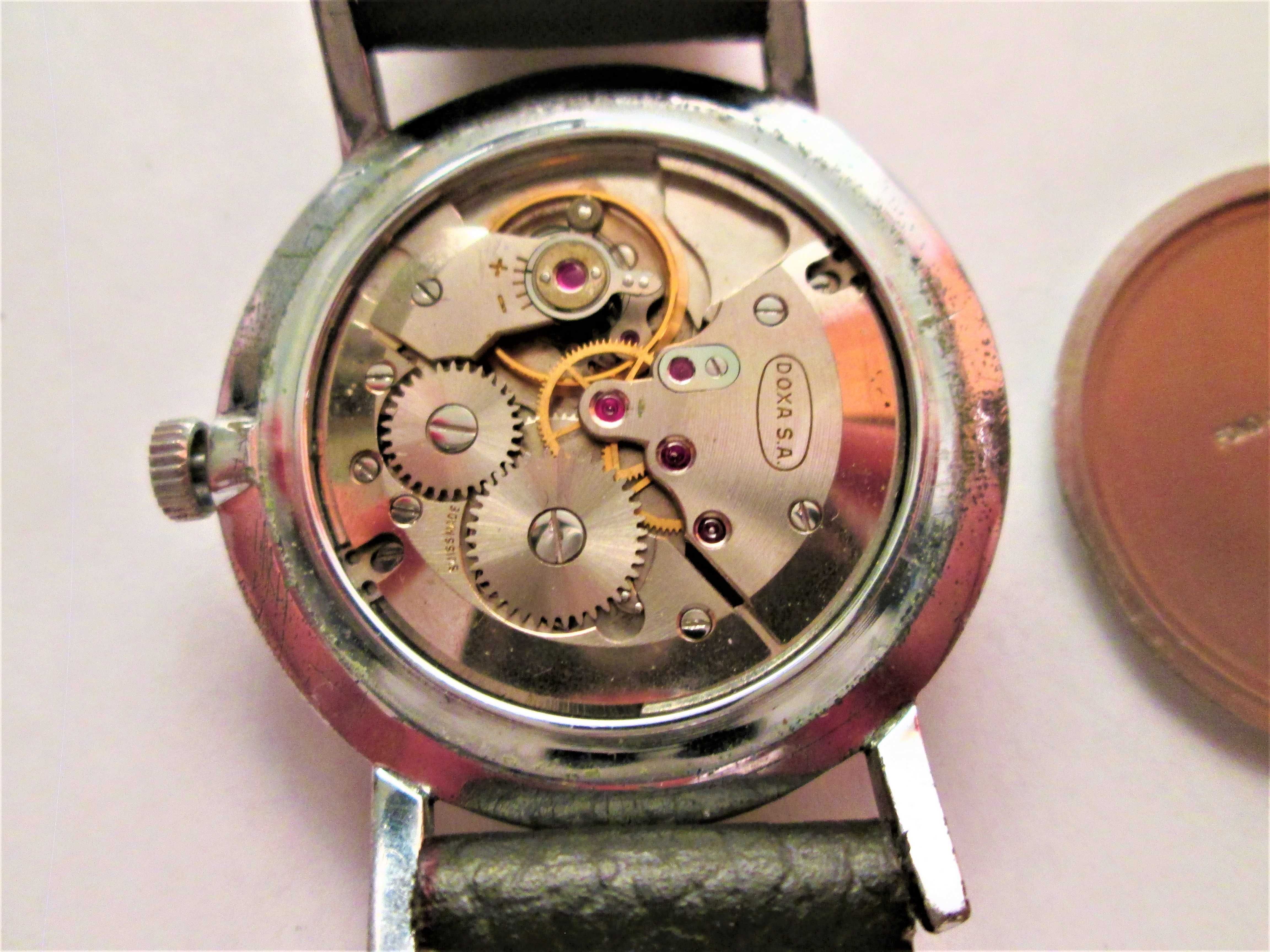 ceas Doxa an 1955 cadran argintiu