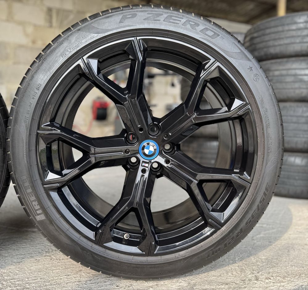 Jante Bmw X5 X6 R21 G05 G06 Originale 741M Black Pirelli 70%