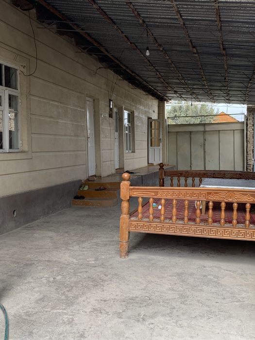 Уй сотилади 8 соти 4 хона Янги Йул Михайловка