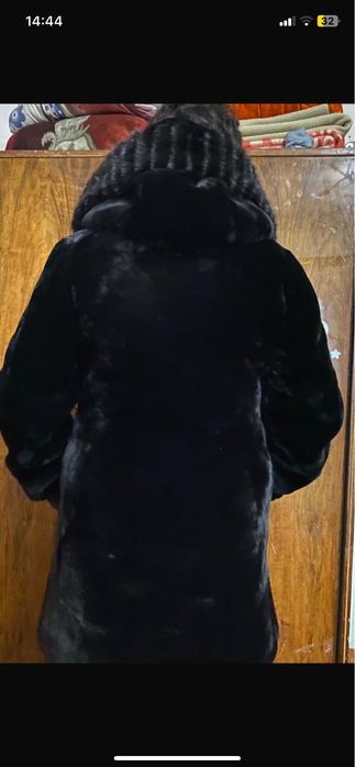 Продам шубу Мутон