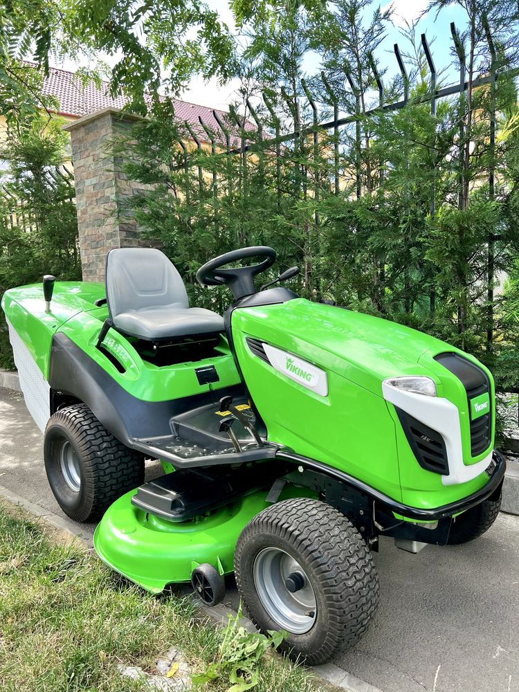 Tractoras de tuns iarba Viking Profesional Briggs&Stratton V2 Twin Int