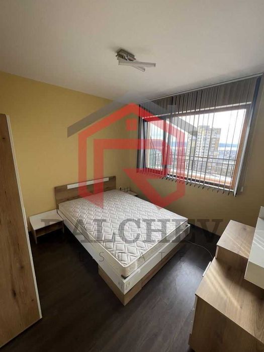 Двустаен апартамент под наем / Възраждане