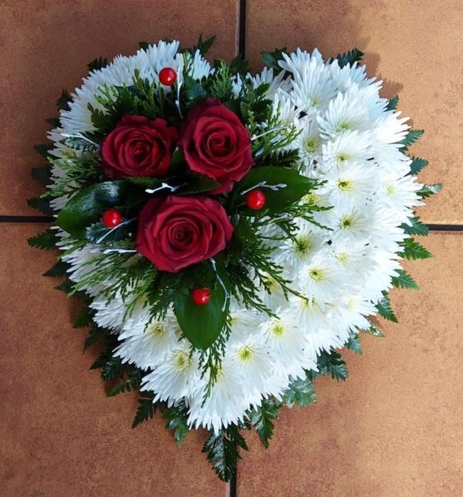 Aranjamente funerare pe comanda