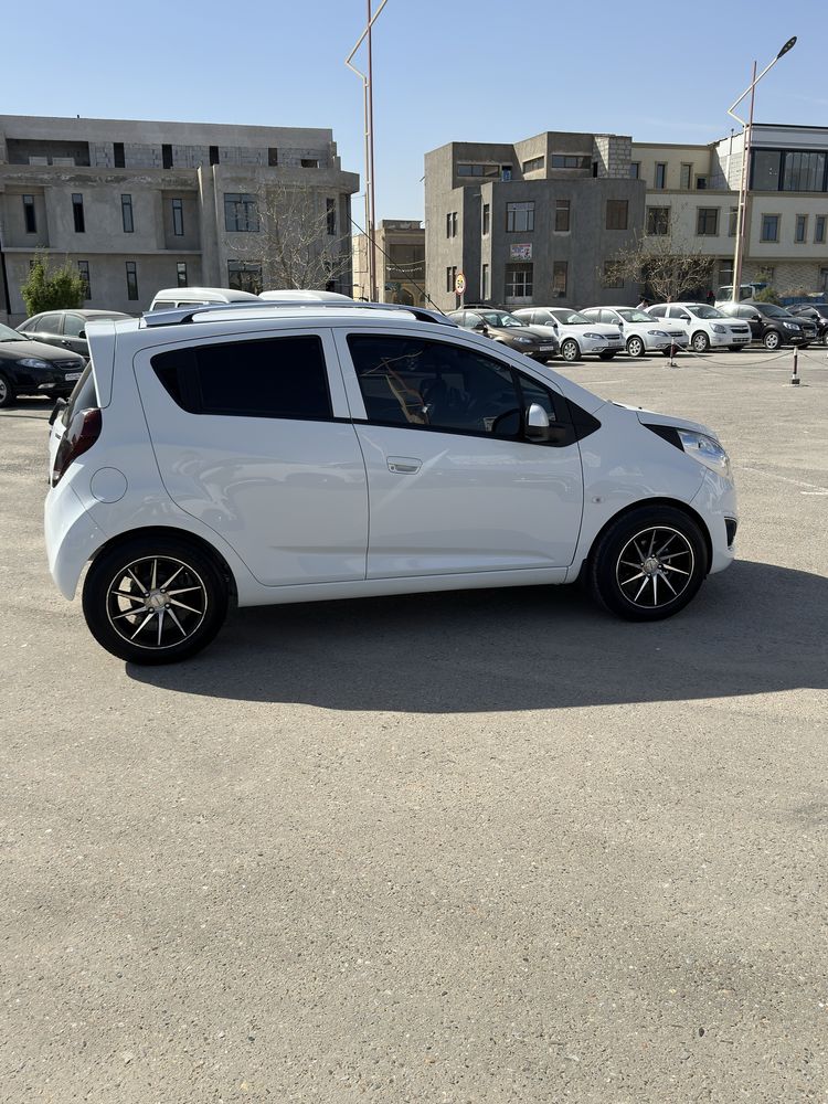 Chevrolet Spark - 3 позиция