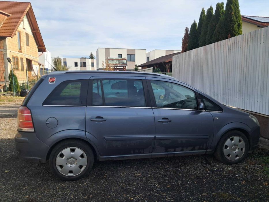 Opel Zafira cu motor care nu trage (dar merge încă)