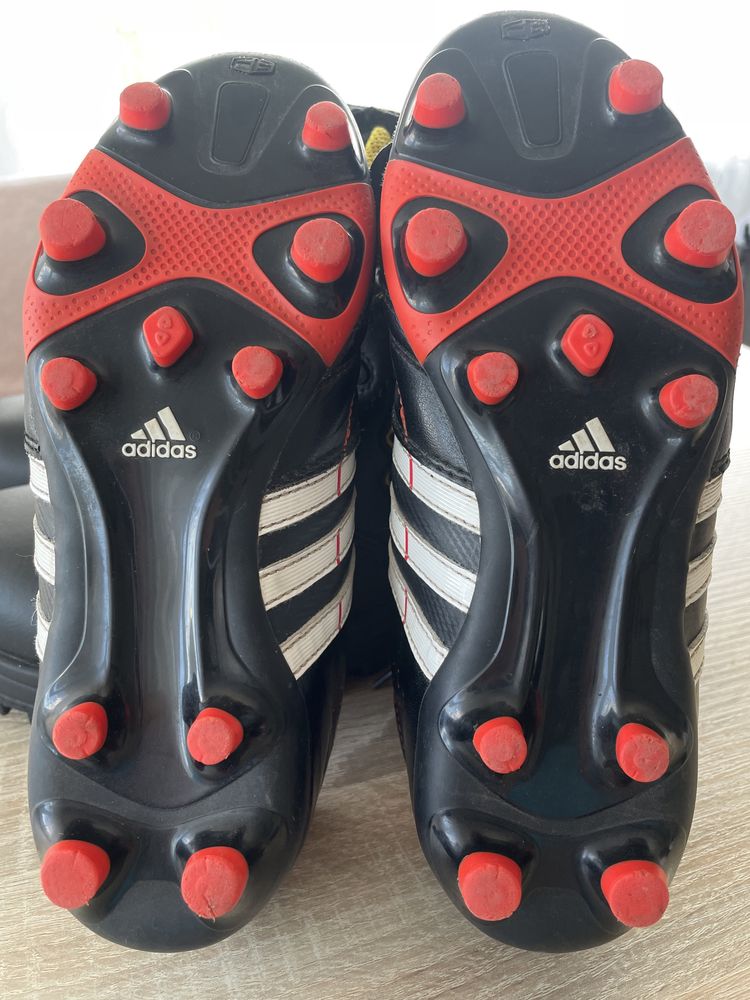 Adidas бутонки 36