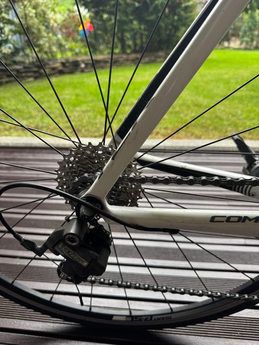 Bicicletă de șosea Giant