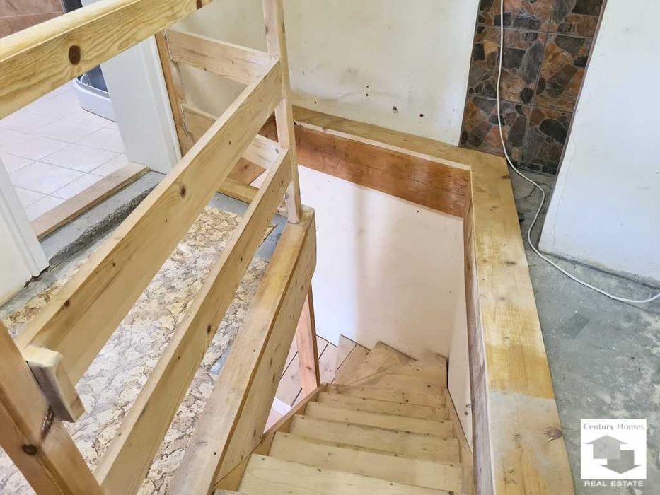 Продава се Къща в с. Патреш, Област Велико Търново - 100 кв.м за 350 €/кв.м - Снимка #10