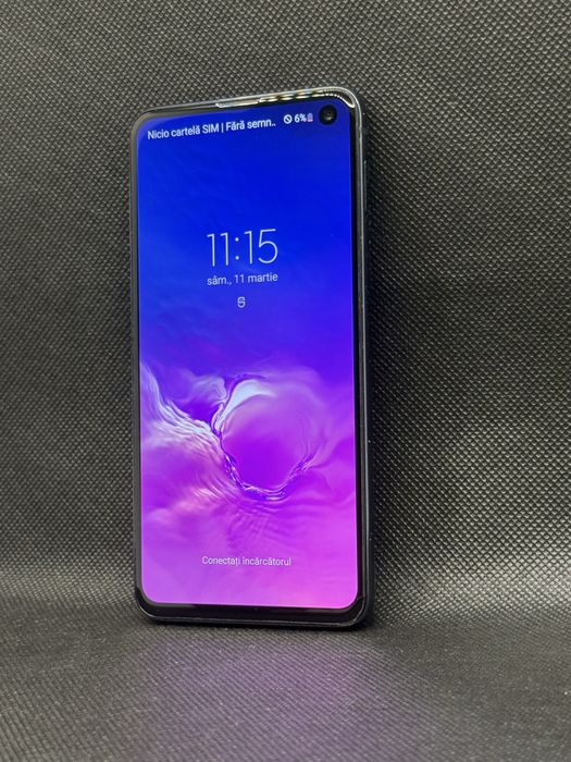 Samsung S10E pret 600 lei